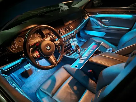 출장엠비언트 엠비언트 엠비언트라이트 부천엠비언트 dmxbmw 520d엠비언트 bmw520엠비언트 520엠비언트 5시리즈엠비언트 bmw엠비언트 / 부천, 수도권 출장
