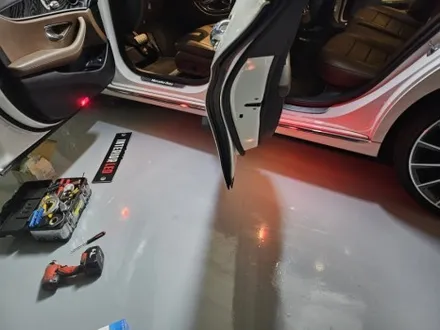 벤츠송풍구 e클래스송풍구 미드엠비언트 출장엠비언트 interiorled e300 4d부메스터 w213 e350 e220 벤츠도어빔 벤츠도어라이트 w213엠비언트 e클래스엠비언트 / 부천, 수도권 출장