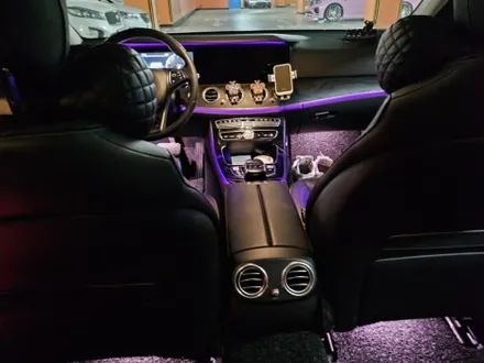 e300엠비언트 벤츠송풍구 e300도어라이트 w213엠비언트 w213e300전동부메스터 벤츠4D전동부메스터 출장시공벤츠 출장엠비언트 e220송풍구엠비언트 / 부천, 수도권 출장