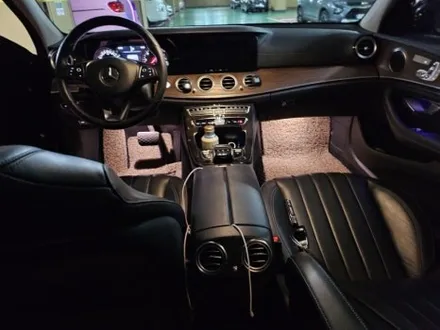 w213e220엠비언트 w213전동부메스터 w213터빈송풍구엠비언트 e220엠비언트 벤츠엠비언트코딩 e클래스r버튼 벤츠미드스피커엠비언트 출장엠비언트 출장시공 / 부천, 수도권 출장