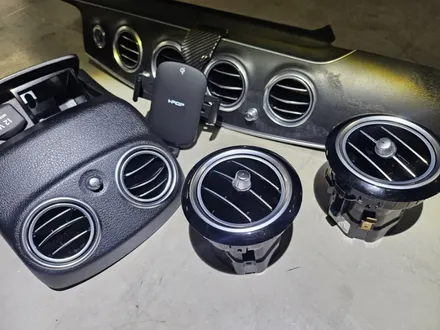 벤츠송풍구 벤풍구 송풍구공임 엠비언트공임 출장엠비언트 interiorled e300 4d부메스터 e450 w213 e220 e250 송풍구엠비언트 벤츠엠비언트 e350 송풍구최저가 / 부천, 수도권 출장