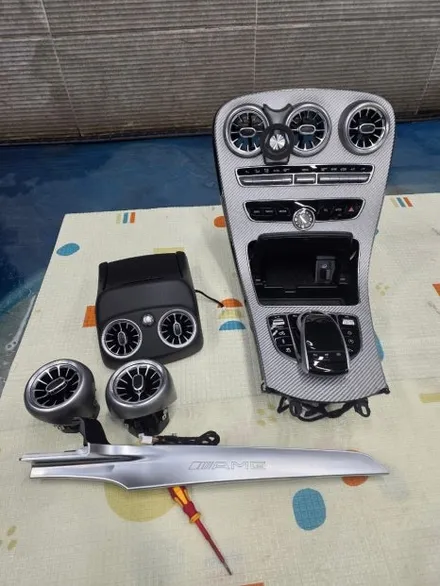 벤츠w205 c43amg 64색멀티컬러엠비언트 순정커맨더연동 송풍구엠비언트 전동부메스터 데쉬보드가로몰딩 엠비언트 출장시공 전문 영종도벤츠엠비언트 / 부천, 수도권 출장