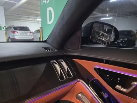 벤츠 s클래스 w223 s580 롱바디 피아노라커트림 액티브엠비언트 4D전동부메스터 김포 출장시공 / 부천, 수도권 출장