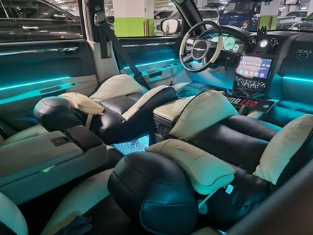 크라이슬러 300c RGB DMX아크릴 비노출 엠비언트 서울 출장시공엠비언트 수도권출장시공엠비언트 / 부천, 수도권 출장