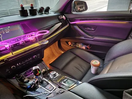 BMW520d엠비언트 f10엠비언트 320d엠비언트 순정연동 과속연동 RGB DMX아크릴 비노출 엠비언트 순정연동 과속연동 출장시공엠비언트 수도권출장시공엠비언트 / 부천, 수도권 출장