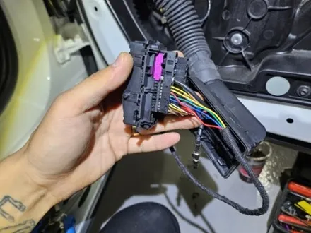 벤츠엠비언트 벤츠광량업 glc광량업 glc220엠비언트 glc송풍구엠비언트 glc부메스터 glc선글라스등 glc미드스피커 glc무빙엠비언트 glc활성화 glc코딩 / 부천, 수도권 출장