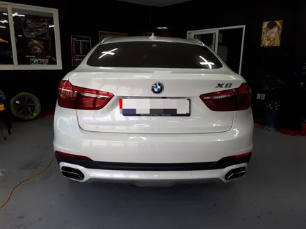 BMW X6 리어 디퓨저 포인트랩핑(대구랩핑 Custom M) / 대구 동구 용계동