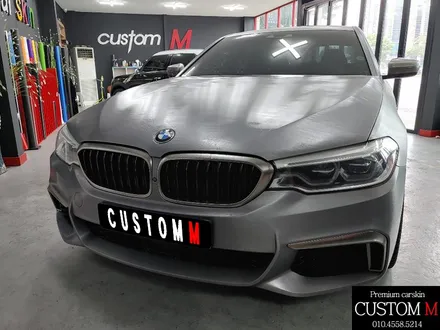 대구 랩핑으로 은은한 포인트를 살린 BMW 550D / 대구 동구 용계동