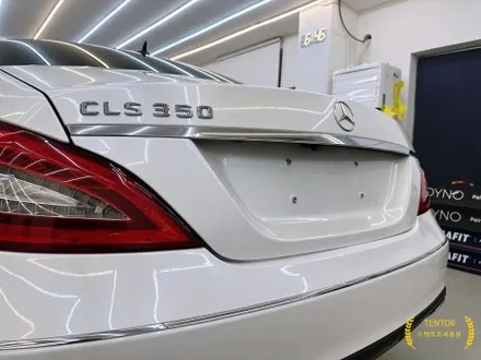 벤츠_CLS350[고광택전체랩핑][비닐프로그 Vinyl Frog 크리스탈 화이트]세종자동차랩핑/대전자동차랩핑/청주자동차랩핑/천안자동차랩핑/공주자동차랩핑/논산자동차랩핑/고광택전체랩핑 / 세종 장군면