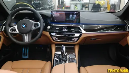 BMW_520d[실내랩핑]민지세대에 맞춰 실내도 스타일리쉬~ / 세종 장군면