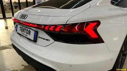 아우디_이트론gt(e-tron gt)[스모그PPF][스텍 다이노쉴드 라이트필름 스모크 Stek Dyno]세종PPF/대전PPF/청주PPF/천안PPF/공주PPF / 세종 장군면