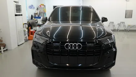 아우디(Audi)_Q7[전체크롬죽이기][3M 2080 유광블랙]세종랩핑/대전랩핑/청주랩핑/천안랩핑/공주랩핑 / 세종 장군면