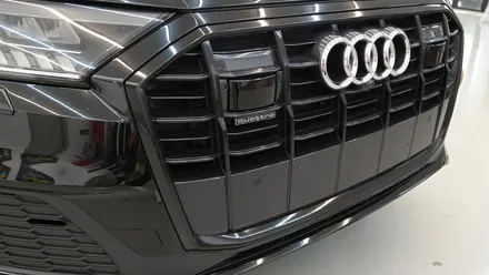 아우디(Audi)_Q7[전체크롬죽이기][3M 2080 유광블랙]세종랩핑/대전랩핑/청주랩핑/천안랩핑/공주랩핑 / 세종 장군면