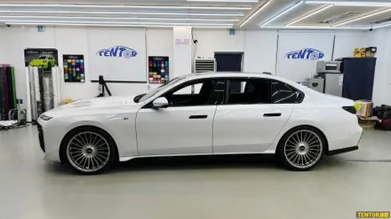 BMW_i7[전체크롬딜리트][3M 2080 유광블랙]세종랩핑/대전랩핑/청주랩핑/천안랩핑/공주랩핑/논산랩핑 / 세종 장군면