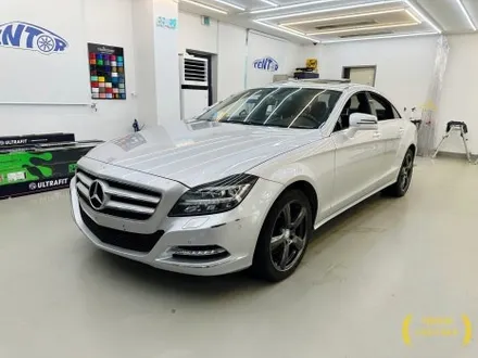 벤츠_CLS350[고광택전체랩핑][비닐프로그 Vinyl Frog 크리스탈 화이트]세종자동차랩핑/대전자동차랩핑/청주자동차랩핑/천안자동차랩핑/공주자동차랩핑/논산자동차랩핑/고광택전체랩핑 / 세종 장군면