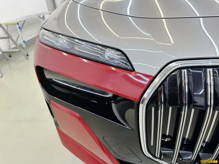 BMW_740i(i7)[듀오톤랩핑][에이버리 유광 버건디]]세종랩핑/대전랩핑/청주랩핑/천안랩핑/공주랩핑/7시리즈투톤랩핑 / 세종 장군면