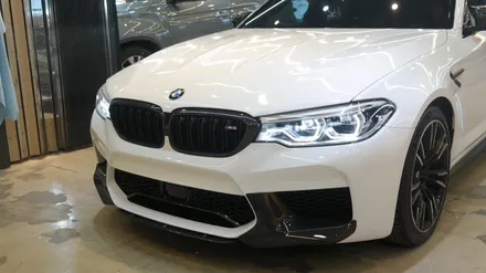 BMW_M5[전체랩핑](유광 화이트) / 세종 장군면