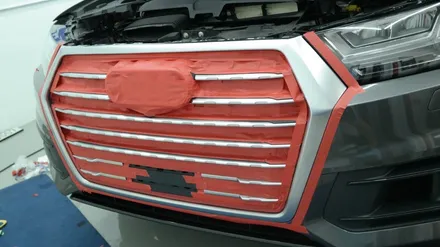 아우디(Audi)_Q7[전체랩핑, 크롬죽이기]플렉스 리얼 흑간지~[에이버리 사틴블랙] / 세종 장군면