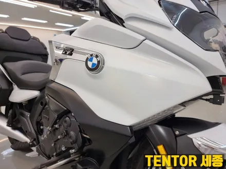 BMW_K1600bGT[전체랩핑]무지개빛 은은한 사틴화이트[3m 사틴고스트펄] / 세종 장군면