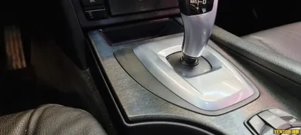 BMW_528i[실내랩핑][3m 블랙 브러쉬]세종랩핑/대전랩핑/청주랩핑/천안랩핑/공주랩핑 / 세종 장군면