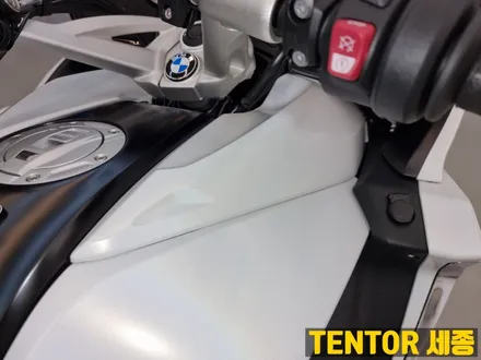 BMW_K1600bGT[전체랩핑]무지개빛 은은한 사틴화이트[3m 사틴고스트펄] / 세종 장군면