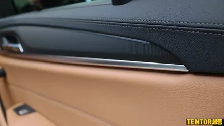 BMW_520d[실내랩핑]민지세대에 맞춰 실내도 스타일리쉬~ / 세종 장군면