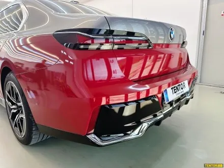 BMW_740i(i7)[듀오톤랩핑][에이버리 유광 버건디]]세종랩핑/대전랩핑/청주랩핑/천안랩핑/공주랩핑/7시리즈투톤랩핑 / 세종 장군면