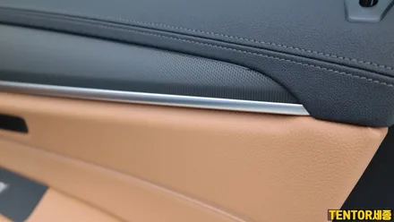 BMW_520d[실내랩핑]민지세대에 맞춰 실내도 스타일리쉬~ / 세종 장군면