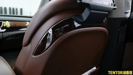 아우디(Audi)_A8[실내랩핑]까다로운 아우디 실내랩핑도 뚝딱뚝딱[3m 리얼카본]세종랩핑/대전랩핑/청주랩핑/천안랩핑/공주랩핑/논산랩핑/익산랩핑 / 세종 장군면