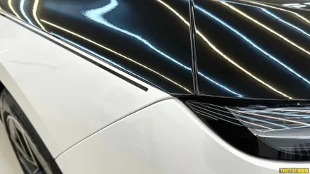 BMW_i7[듀오톤, 듀오랩핑][비닐프로그 Vinyl Frog 피아노블랙]세종랩핑/대전랩핑/청주랩핑/천안랩핑/공주랩핑/논산랩핑/고광택전체랩핑 / 세종 장군면