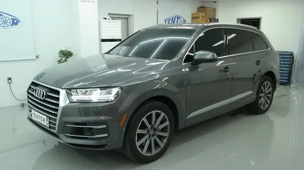 아우디(Audi)_Q7[전체랩핑, 크롬죽이기]플렉스 리얼 흑간지~[에이버리 사틴블랙] / 세종 장군면