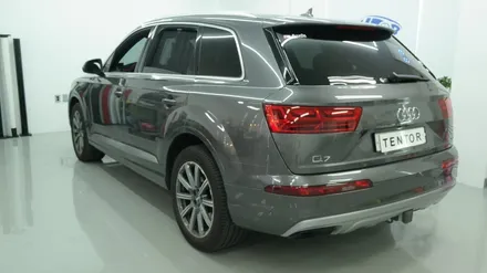 아우디(Audi)_Q7[전체랩핑, 크롬죽이기]플렉스 리얼 흑간지~[에이버리 사틴블랙] / 세종 장군면