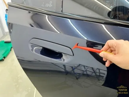 BMW_G60 5시리즈[아이코닉글로우 그릴랩핑, 생활보호PPF][3M 2080 유광블랙]세종랩핑잘하는곳/대전랩핑잘하는곳/청주랩핑잘하는곳/천안랩핑잘하는곳/공주랩핑잘하는곳 / 세종 장군면