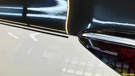 BMW_i7[듀오톤, 듀오랩핑][비닐프로그 Vinyl Frog 피아노블랙]세종랩핑/대전랩핑/청주랩핑/천안랩핑/공주랩핑/논산랩핑/고광택전체랩핑 / 세종 장군면