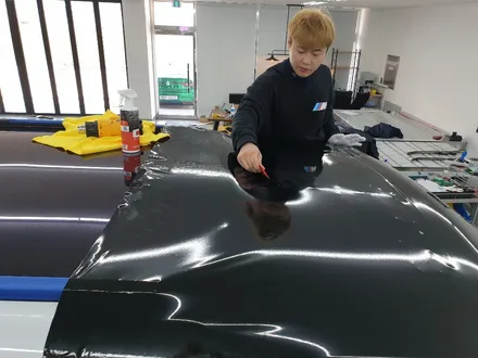[텐토르 세종점]랜드로버_디스커버리4[루프스킨]3M 2080 유광 블랙 / 세종 장군면