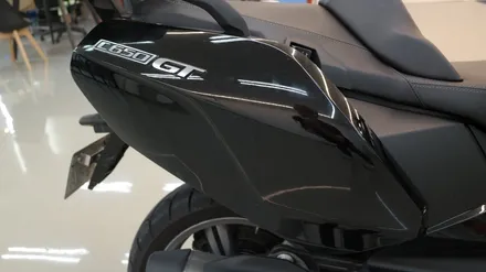 BMW_C650GT[부분랩핑]아픈곳은 메디* 내 바이크는 랩핑![3M 2080 유광블랙] / 세종 장군면