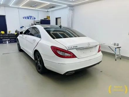벤츠_CLS350[고광택전체랩핑][비닐프로그 Vinyl Frog 크리스탈 화이트]세종자동차랩핑/대전자동차랩핑/청주자동차랩핑/천안자동차랩핑/공주자동차랩핑/논산자동차랩핑/고광택전체랩핑 / 세종 장군면
