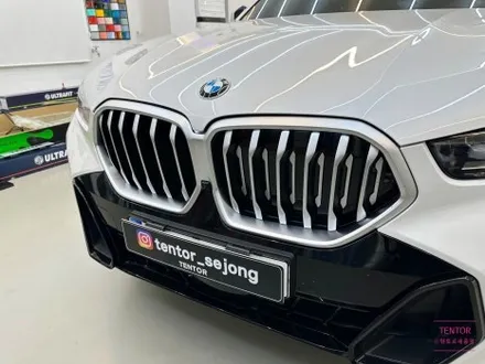 BMW_X6[크롬죽이기]세종추천 재방문율1위[3M 2080 유광블랙]세종랩핑/대전랩핑/청주랩핑/천안랩핑/공주랩핑 / 세종 장군면