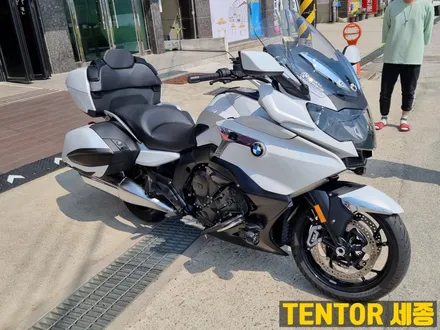 BMW_K1600bGT[전체랩핑]무지개빛 은은한 사틴화이트[3m 사틴고스트펄] / 세종 장군면