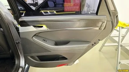 제네시스G80(dh)[실내랩핑][3m 블랙 브러쉬]세종랩핑/대전랩핑/청주랩핑/천안랩핑/공주랩핑 / 세종 장군면