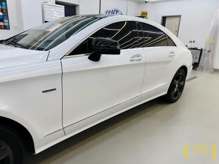벤츠_CLS350[고광택전체랩핑][비닐프로그 Vinyl Frog 크리스탈 화이트]세종자동차랩핑/대전자동차랩핑/청주자동차랩핑/천안자동차랩핑/공주자동차랩핑/논산자동차랩핑/고광택전체랩핑 / 세종 장군면
