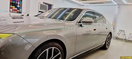 BMW_740i(i7)[듀오톤랩핑][에이버리 유광 버건디]]세종랩핑/대전랩핑/청주랩핑/천안랩핑/공주랩핑/7시리즈투톤랩핑 / 세종 장군면