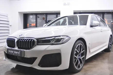 BMW 530i (G30) 솔라가드 프리미엄 퀀텀 신차패키지 - THE LX 동대문점 / 서울 동대문구 답십리동