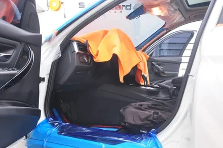 BMW 320d <LX> 전체 시공과 유막제거, 발수코팅까지 - 더엘엑스 동대문점 / 서울 동대문구 답십리동