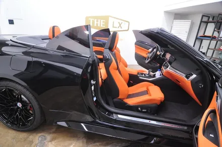 BMW M4 컨버터블 더엘엑스 동대문점의 <LX> + <퀀텀블랙> 조합 / 서울 동대문구 답십리동