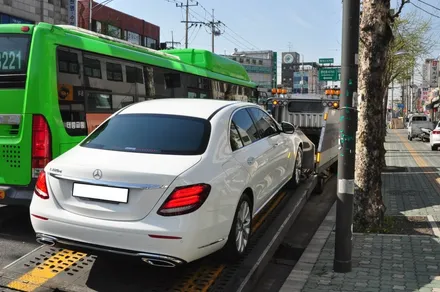 메르세데스 벤츠 E220d(W213) 익스클루시브 솔라가드 퀀텀 시공 - 솔라가드 프리미엄 동대문점 / 서울 동대문구 답십리동