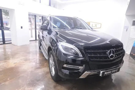 벤츠 ML350 더엘엑스 동대문점의 썬팅 재시공 - 솔라가드프리미엄퀀텀 / 서울 동대문구 답십리동