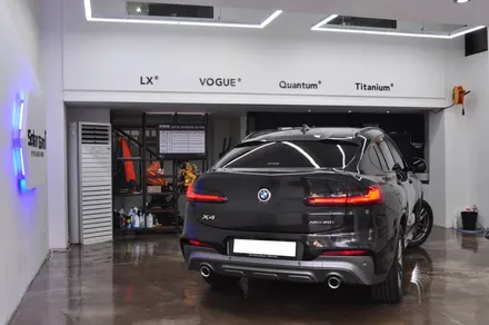 BMW X4 XDrive 20i M Sport 솔라가드 프리미엄 티타늄 윈도우 틴팅 - 솔라가드 프리미엄 동대문점 / 서울 동대문구 답십리동