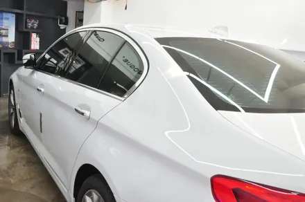 BMW 540i xDrive 럭셔리 라인 솔라가드 퀀텀 시공 - 솔라가드프리미엄 동대문점 / 서울 동대문구 답십리동