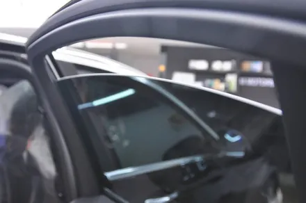 메르세데스 벤츠 더 뉴 E350 AMG 라인 페이스리프트 - 솔라가드 프리미엄 동대문점 신차 패키지 / 서울 동대문구 답십리동
